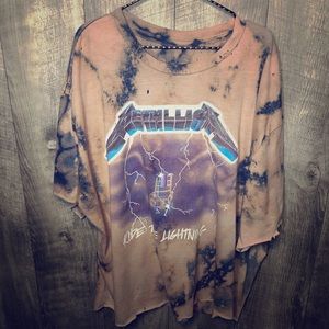 ⭐️ Band Tee ⭐️